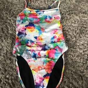 Jolyn Printed Tie Back Onesie size 32